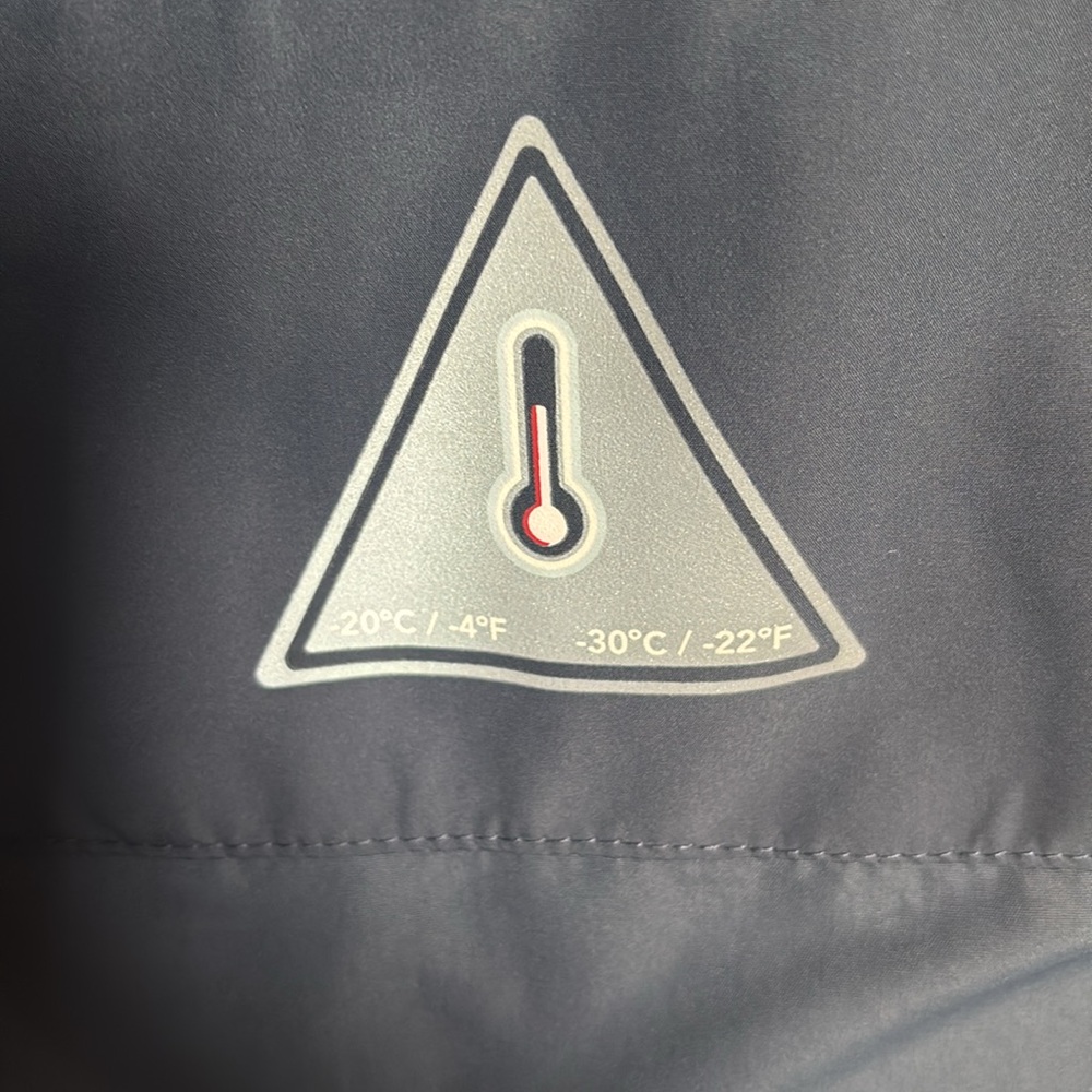 Small Pajar down jacket - Picture 10 of 14